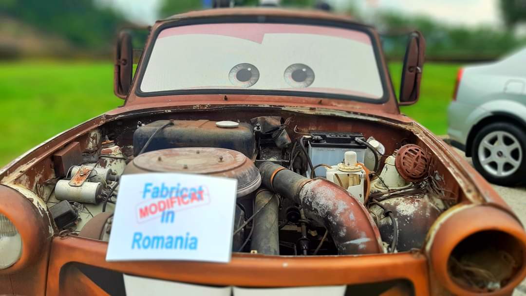 Detaliu cu echipamentele montate pe Trabantul Bucșa