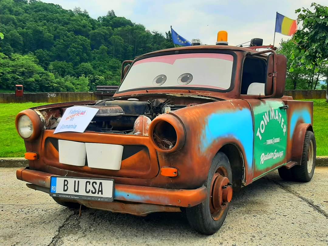Bucșa, mascota echipei CSR Automotive din Bradu, lângă Pitești