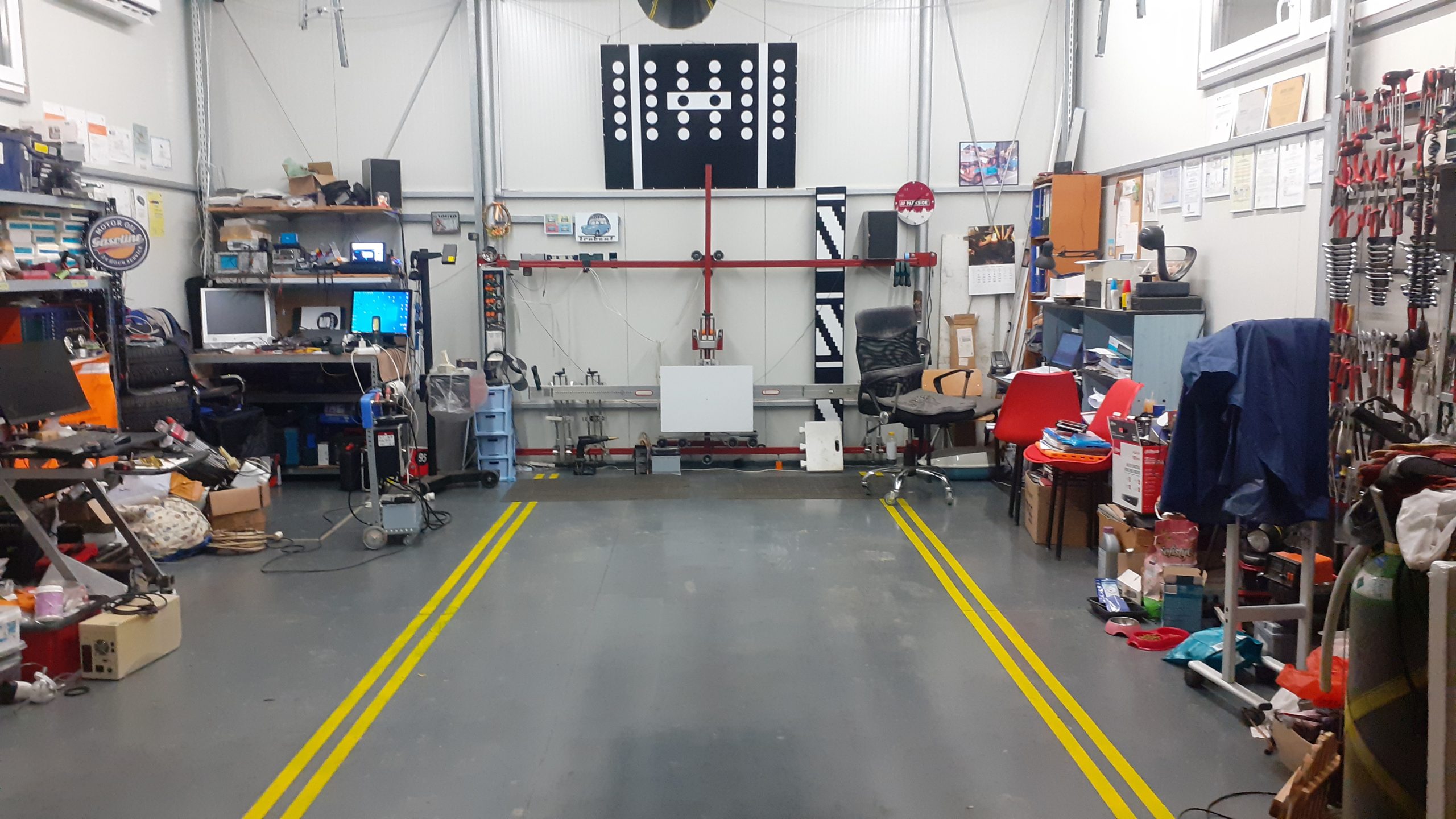 Atelier service auto Pitești — spațiul de lucru CSR Automotive